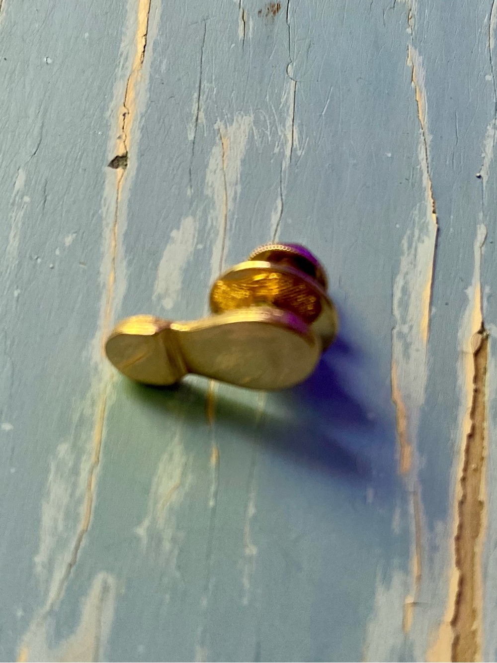 Avon Gold-tone Women’s Accessory Pin - Gold